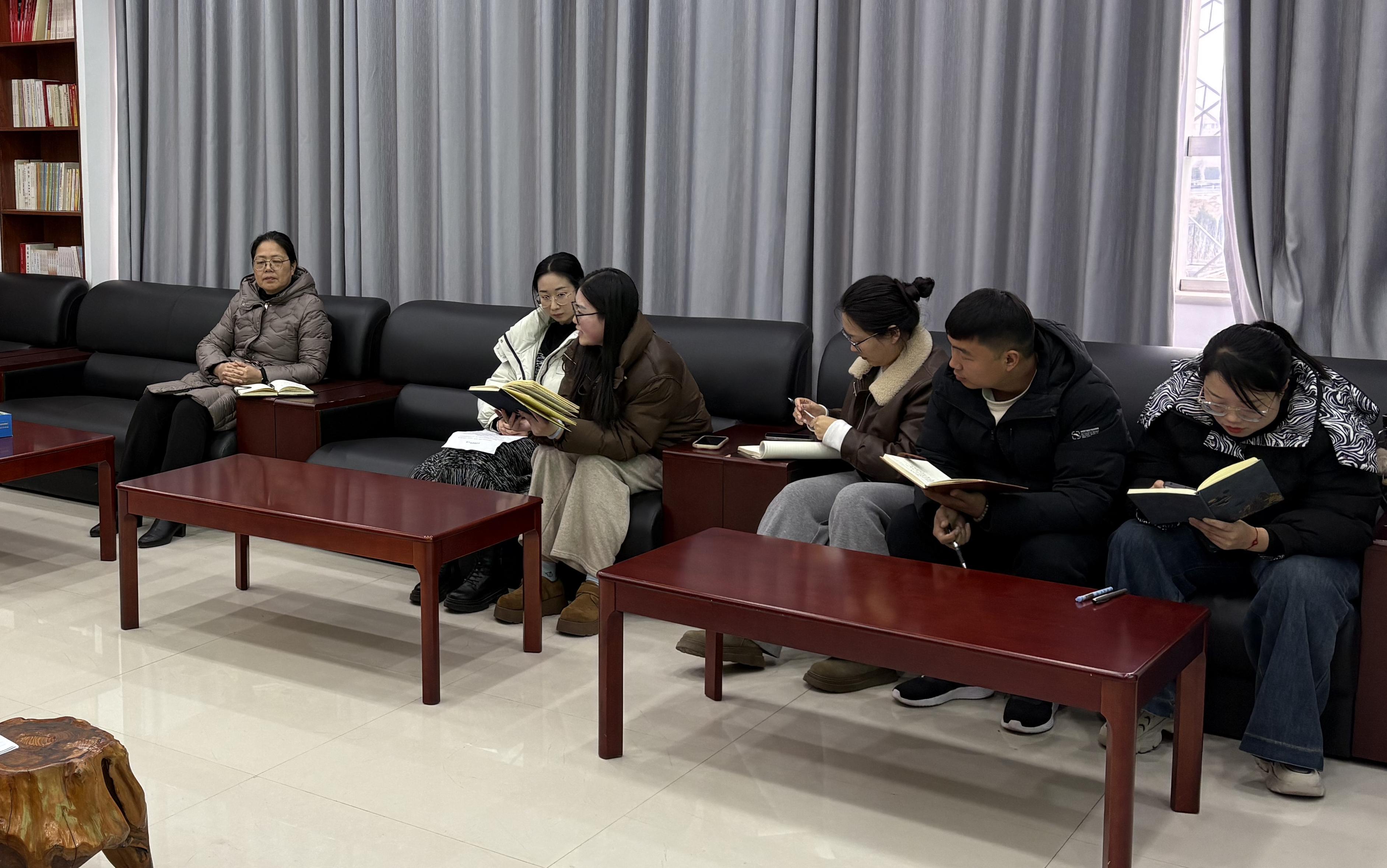 反思促成長 我校青年教師開學(xué)第一思——文化藝術(shù)交流活動紀(jì)實(shí)